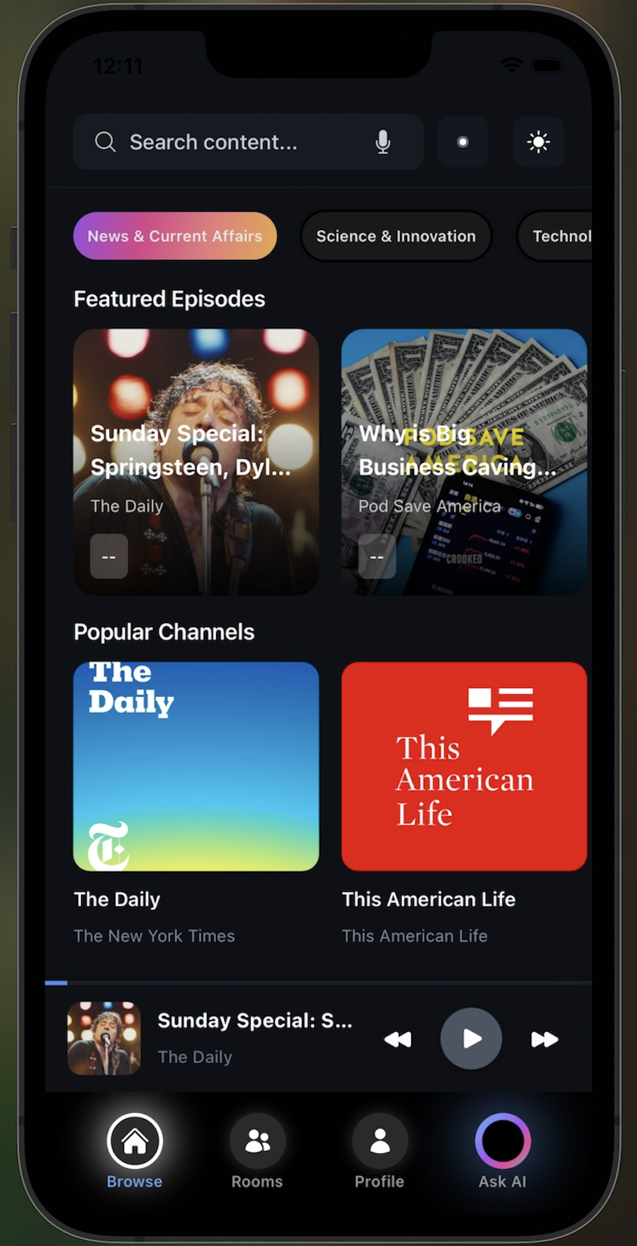 AskAlong browse screen showing featured episodes and popular channels